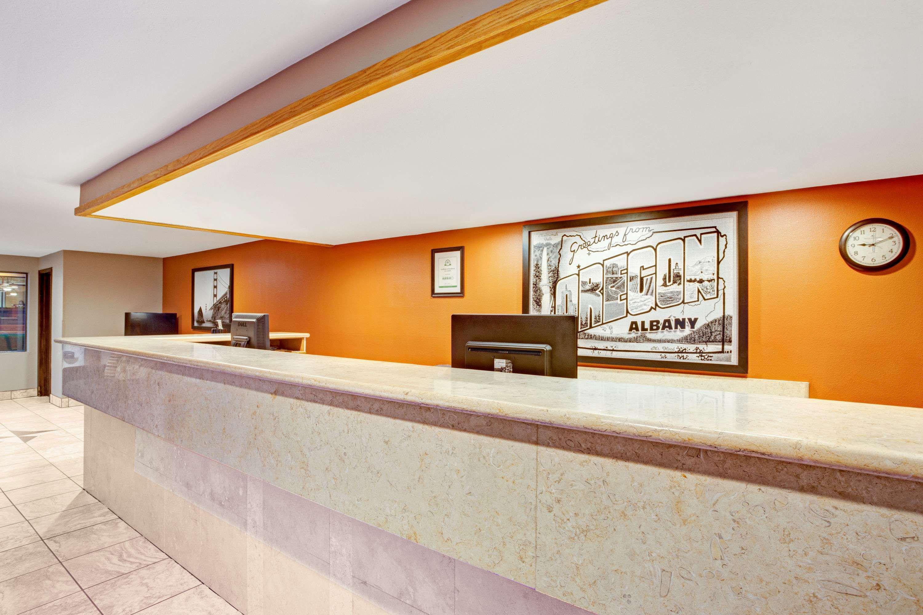 Super 8 By Wyndham 2*