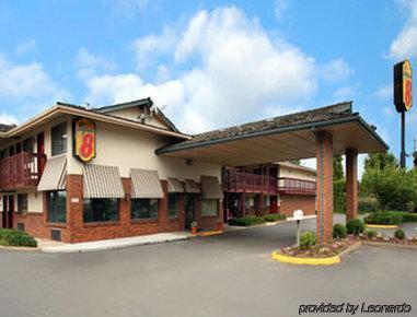 Motel Super 8 By Wyndham 2*
